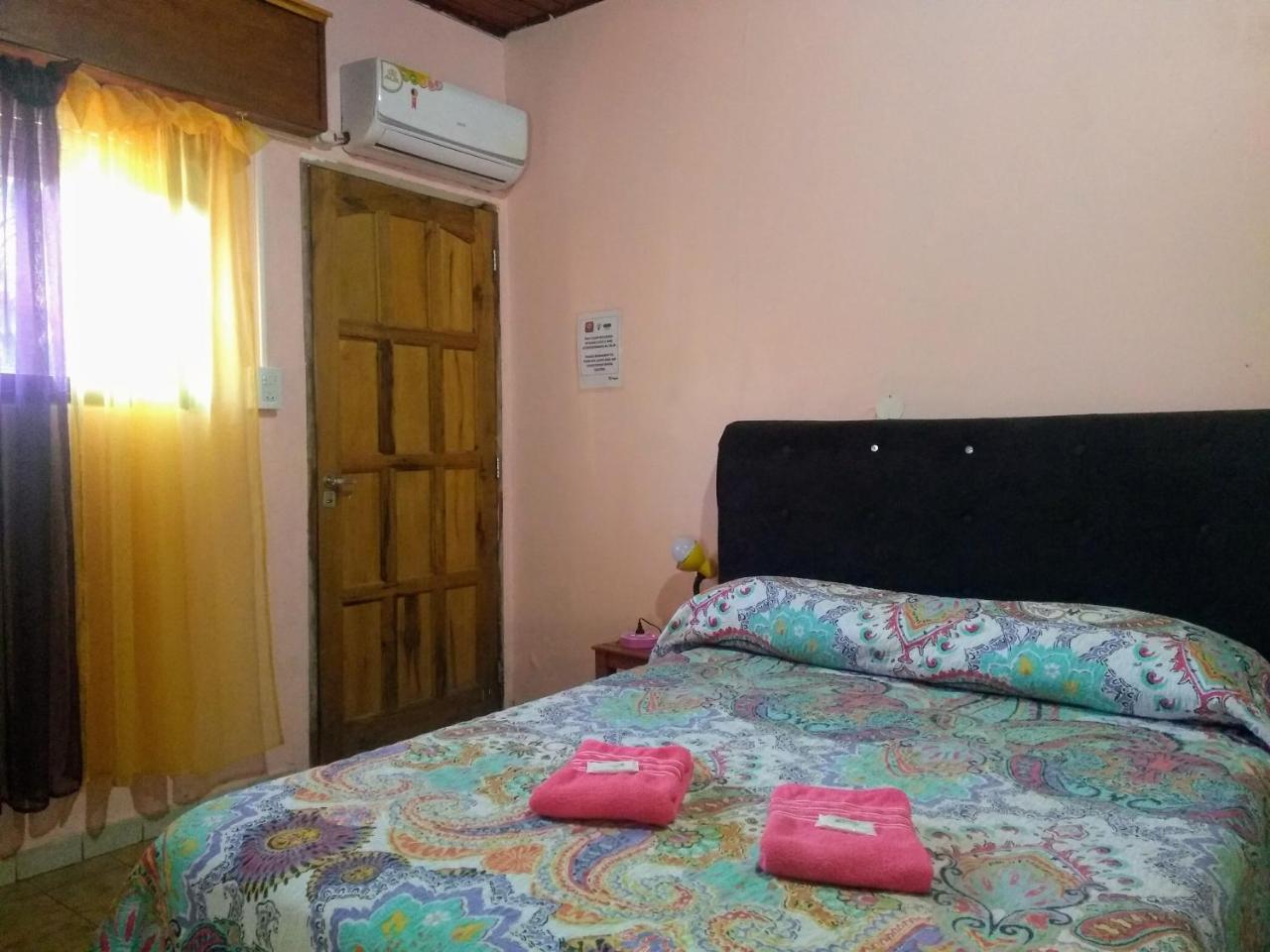 Butterfly Hostel 伊瓜苏港 外观 照片